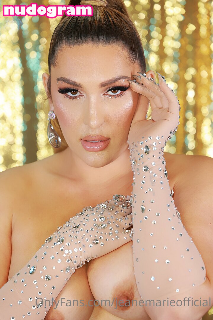 Jeane Marie Aka Jeanemarieofficial Shows Off Her Big Breasts