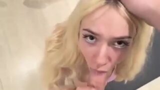 Chloe Yummy Has Sex With Her PT At Her Home Gym